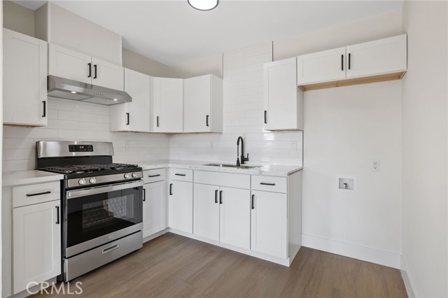 Detail Gallery Image 14 of 28 For 412 E Fairview Rd, Bakersfield,  CA 93307 - 2 Beds | 1 Baths