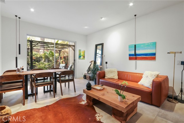 Detail Gallery Image 4 of 21 For 15 White Sands, Trabuco Canyon,  CA 92679 - 2 Beds | 2/1 Baths