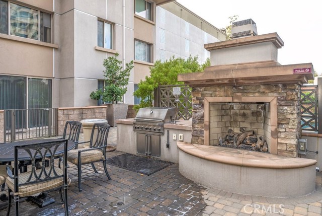 Detail Gallery Image 25 of 37 For 931 E Walnut St #101,  Pasadena,  CA 91106 - 2 Beds | 2/1 Baths