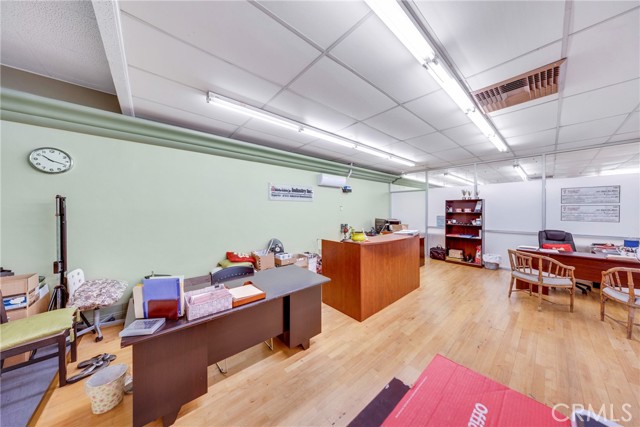 118 E Live Oak Avenue, Arcadia, California 91006, ,Commercial Sale,For Sale,118 E Live Oak Avenue,CRAR25082626