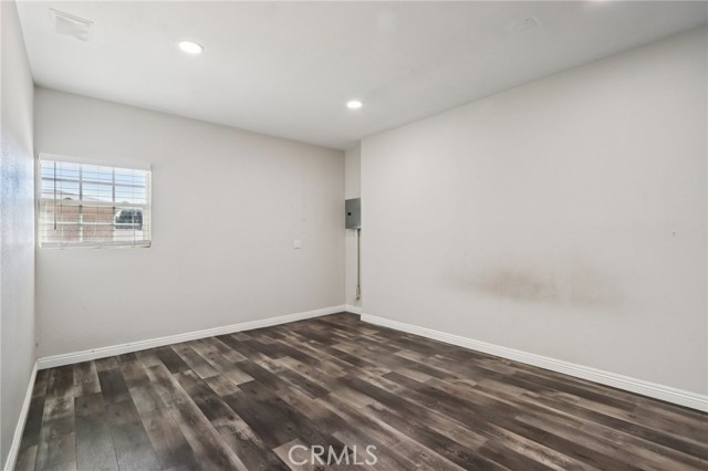 Detail Gallery Image 15 of 26 For 38465 12th St, Palmdale,  CA 93550 - 5 Beds | 4 Baths