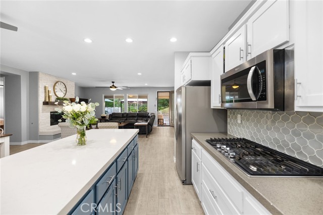 Detail Gallery Image 15 of 75 For 32143 Daisy Dr, Winchester,  CA 92596 - 4 Beds | 3 Baths