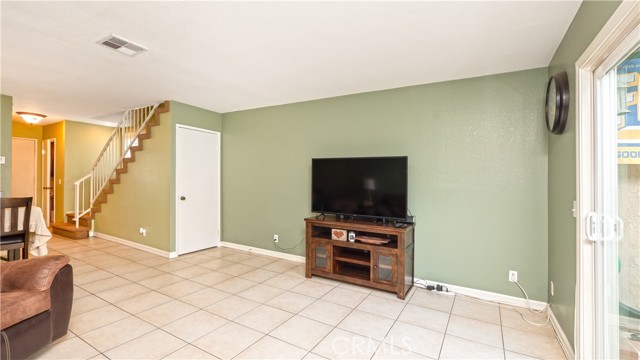 Detail Gallery Image 14 of 48 For 1710 S Mountain Ave #39,  Ontario,  CA 91762 - 2 Beds | 2/1 Baths