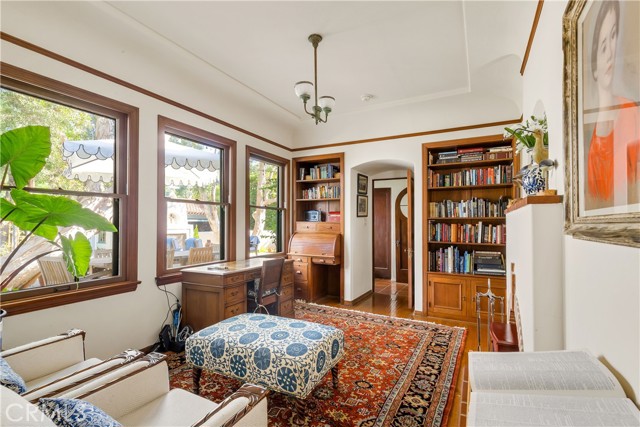 Detail Gallery Image 10 of 53 For 11572 Cielo Pl, North Tustin,  CA 92705 - 4 Beds | 3/1 Baths