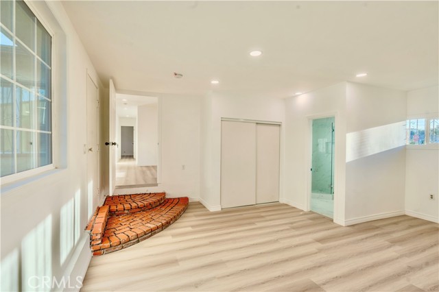 Detail Gallery Image 9 of 12 For 301 E Riggin St, Monterey Park,  CA 91755 - 4 Beds | 3 Baths