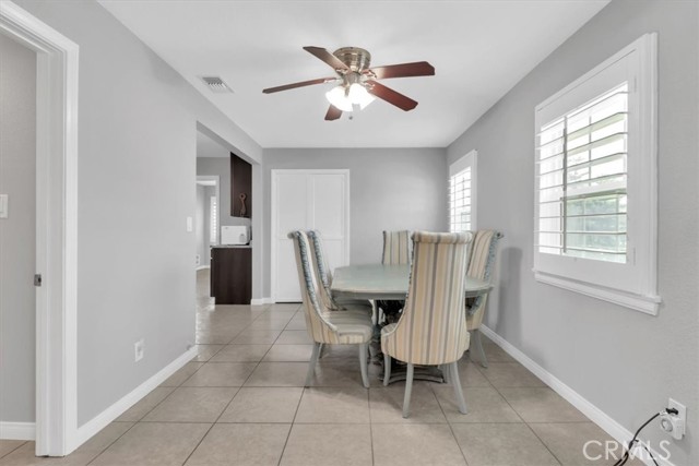 15728 Stevens Avenue, Bellflower CA: https://media.crmls.org/medias/bad88e5a-3819-46b6-aa33-b765d1b6c3dd.jpg