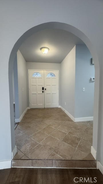 Detail Gallery Image 3 of 36 For 716 N Brampton Ave, Rialto,  CA 92376 - 5 Beds | 3 Baths
