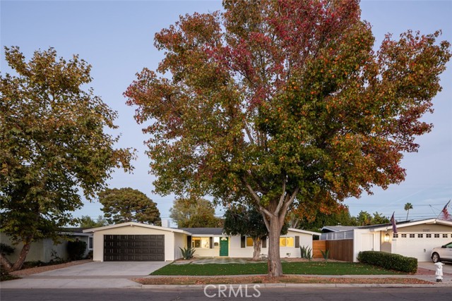 Detail Gallery Image 1 of 22 For 2356 Colgate Dr, Costa Mesa,  CA 92626 - 4 Beds | 2 Baths