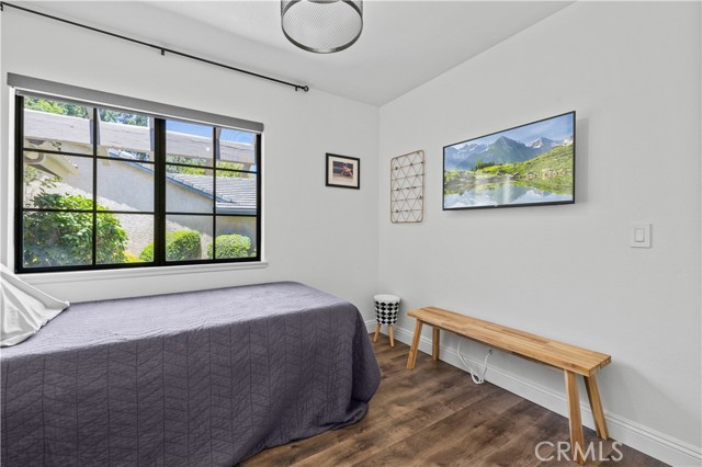 26175 Montolla Lane, Valencia CA: https://media.crmls.org/medias/bada1e35-c386-4113-92af-37629dcf0d87.jpg