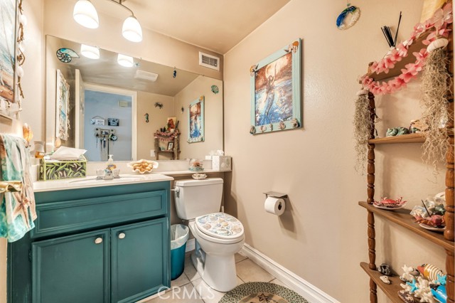 Detail Gallery Image 11 of 24 For 453 Moondance St, Thousand Oaks,  CA 91360 - 4 Beds | 2/1 Baths