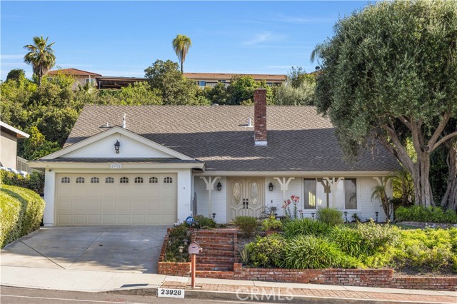 23928 Sunset Crossing Road, Diamond Bar CA: https://media.crmls.org/medias/badcc2b3-9ab0-4747-bd96-1d07a50df5f2.jpg