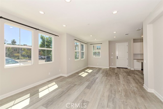 1138 Delpy View Point, Vista CA: https://media.crmls.org/medias/bade0238-f4e2-4279-b52c-28daa89ad4c0.jpg