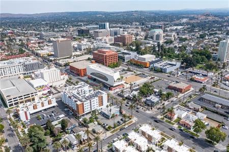 Image 33 of 34 For 3975 Mission Inn Avenue