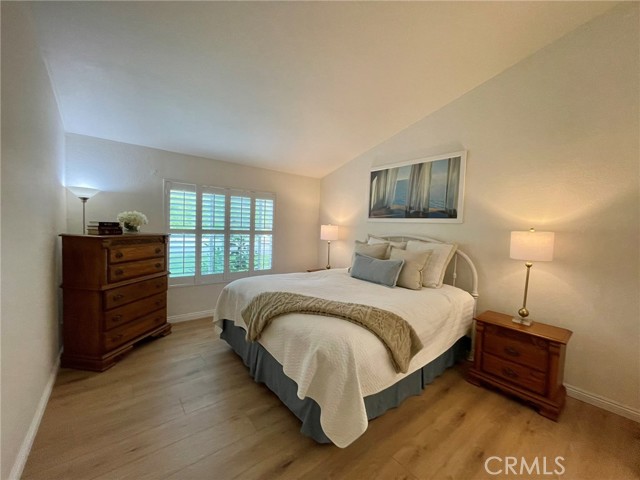 27691 Via Turina, Mission Viejo CA: https://media.crmls.org/medias/bade62f1-c5eb-48ff-bab7-5ec3e9db2063.jpg