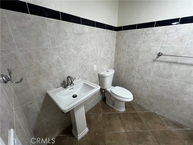 6576 Lorena Avenue, Jurupa Valley CA: https://media.crmls.org/medias/badf18b4-2088-4290-890f-c3a245884304.jpg
