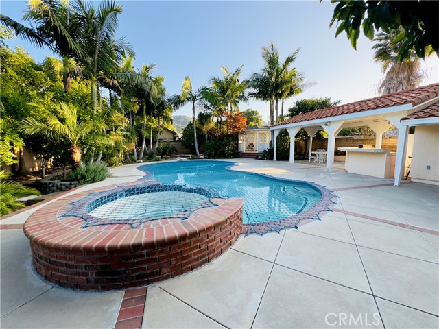 14542 Los Robles Avenue, Hacienda Heights CA: https://media.crmls.org/medias/badf7c0a-1344-4e2c-9123-97e61290942f.jpg