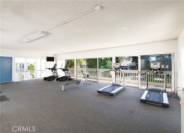 633 Prospect Avenue, Redondo Beach, California 90277, 2 Bedrooms Bedrooms, ,2 BathroomsBathrooms,Residential,Sold,Prospect,SB22126675