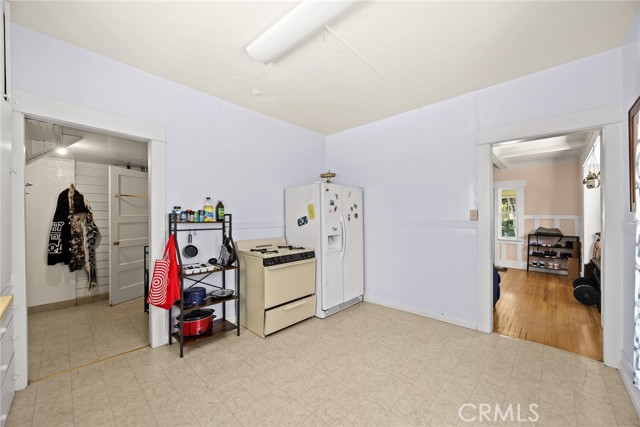 1156 Steuben Street, Pasadena CA: https://media.crmls.org/medias/bae1b716-4e10-42a8-a569-96b8b0e5f133.jpg