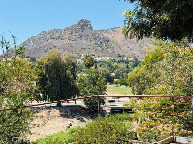 Detail Gallery Image 20 of 29 For 24308 Highlander, West Hills,  CA 91307 - 3 Beds | 2 Baths