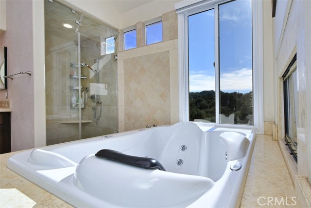 Detail Gallery Image 35 of 42 For 23224 Park Corniche, Calabasas,  CA 91302 - 5 Beds | 4 Baths