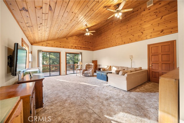 Detail Gallery Image 14 of 40 For 2513 Arbor Dr, –,  CA 93225 - 3 Beds | 3 Baths