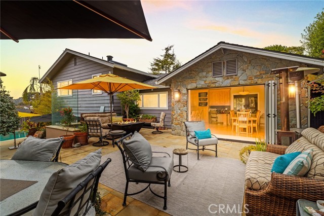 Detail Gallery Image 2 of 46 For 121 Greenbrier Dr, Aptos,  CA 95003 - 4 Beds | 2/1 Baths