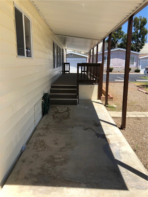 Detail Gallery Image 5 of 29 For 5815 E La Palma Ave #112,  Anaheim,  CA 92807 - 3 Beds | 2 Baths