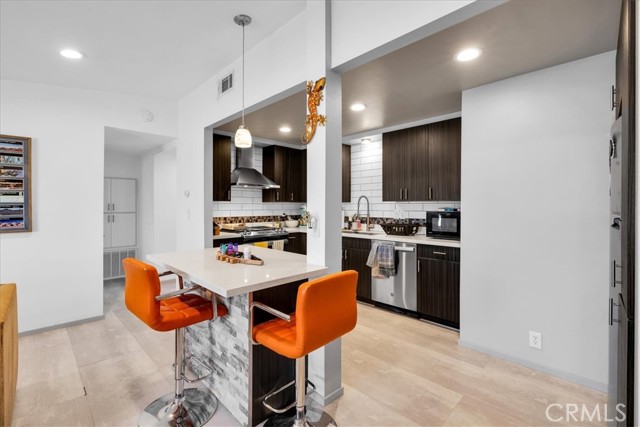 595 S Calle Santa Rosa, Palm Springs CA: https://media.crmls.org/medias/bae34f64-5610-45dd-8c9a-5daee0701c4b.jpg