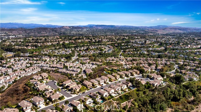 Detail Gallery Image 64 of 73 For 25652 Pacific Crest Dr, Mission Viejo,  CA 92692 - 4 Beds | 2/1 Baths