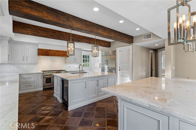 Detail Gallery Image 13 of 41 For 1205 W Highland Ave, Redlands,  CA 92373 - 4 Beds | 3/2 Baths