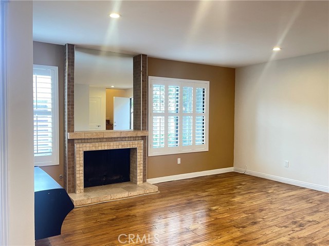 100 Hurlbut Street, Pasadena CA: https://media.crmls.org/medias/bae49323-8c9b-4c06-a85b-291ff99ab3d5.jpg