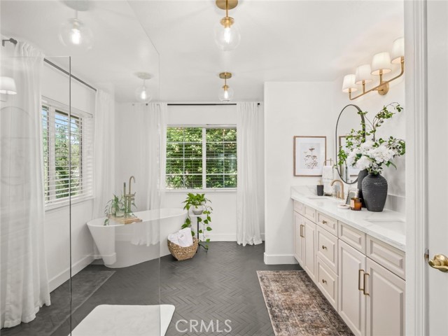 41797 River Knolls Way, Coarsegold CA: https://media.crmls.org/medias/bae4d551-4900-4f68-8f96-6ed095e14fa3.jpg