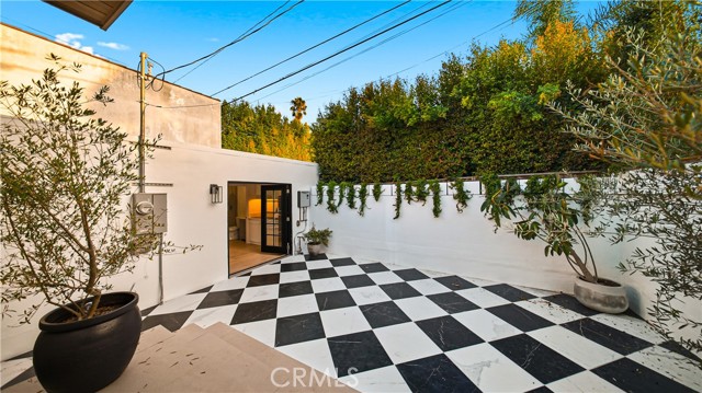 Detail Gallery Image 43 of 45 For 8840 Ashcroft Ave, West Hollywood,  CA 90048 - 3 Beds | 4 Baths