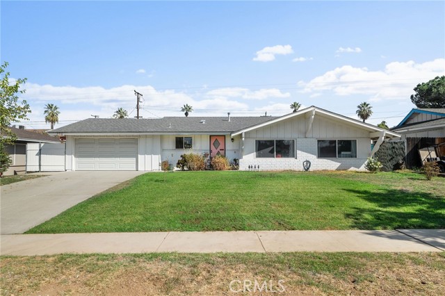 Detail Gallery Image 4 of 36 For 206 Ryan St, Redlands,  CA 92374 - 3 Beds | 2 Baths