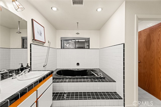 Detail Gallery Image 41 of 75 For 41590 De Portola Rd, Temecula,  CA 92592 - 5 Beds | 3 Baths