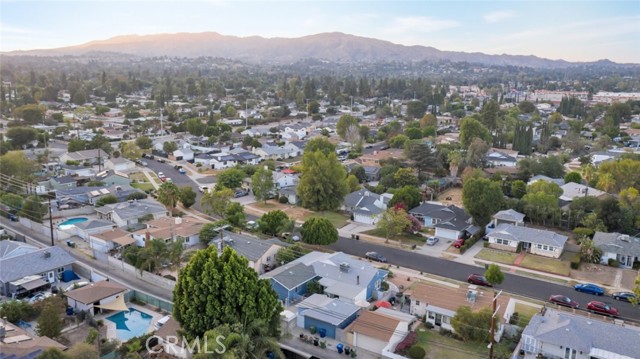 16908 Los Alimos Street, Granada Hills CA: https://media.crmls.org/medias/bae79a1d-4531-4230-b2d0-57b207ddc36d.jpg