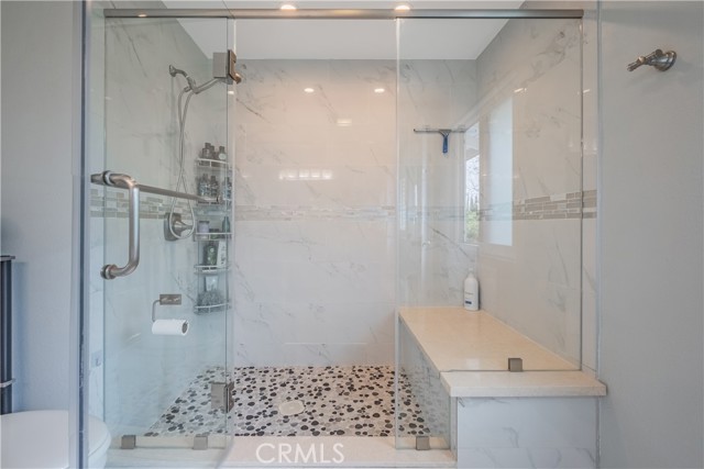 Detail Gallery Image 21 of 49 For 573 N Jalapa, Covina,  CA 91724 - 6 Beds | 3/1 Baths