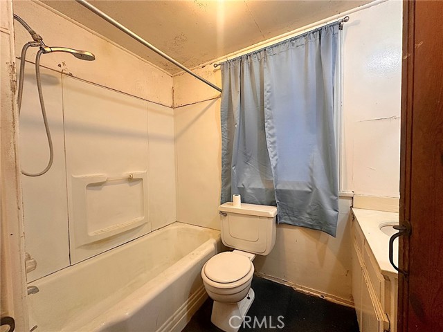 Detail Gallery Image 11 of 21 For 514 S Alhambra Ave #3,  Monterey Park,  CA 91755 - 2 Beds | 2 Baths