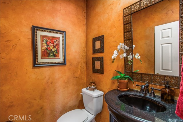 Detail Gallery Image 20 of 72 For 2109 Canyon View Ln, Redlands,  CA 92373 - 4 Beds | 4 Baths