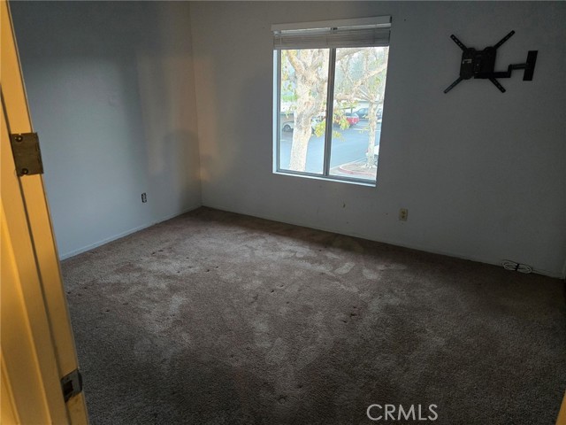 23240 Orange Avenue, Lake Forest CA: https://media.crmls.org/medias/baea51f6-c78e-4990-822d-c025305bf638.jpg