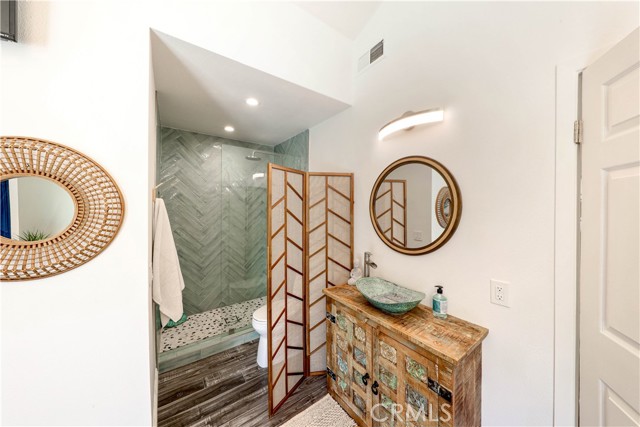 Detail Gallery Image 19 of 28 For 135 Avenida Adobe, San Clemente,  CA 92672 - 3 Beds | 2/1 Baths