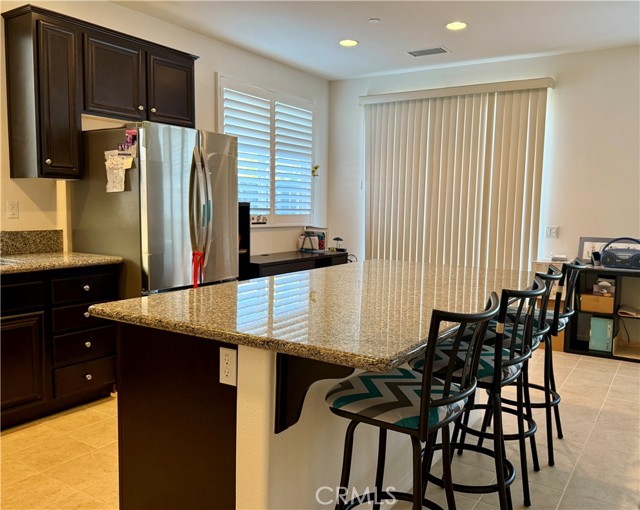 Detail Gallery Image 10 of 27 For 29157 Edgewood Dr, Lake Elsinore,  CA 92530 - 3 Beds | 2 Baths