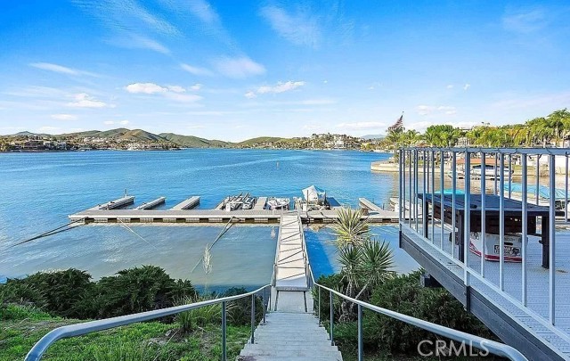 Detail Gallery Image 14 of 17 For 22400 Canyon Club Dr, Canyon Lake,  CA 92587 - 2 Beds | 2 Baths