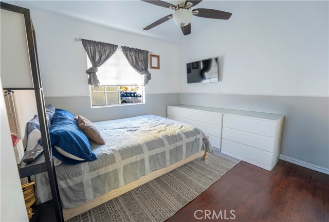 5038 Adobe, Palmdale CA: https://media.crmls.org/medias/baeba730-0c6a-4315-800b-21d9e85b40f5.jpg