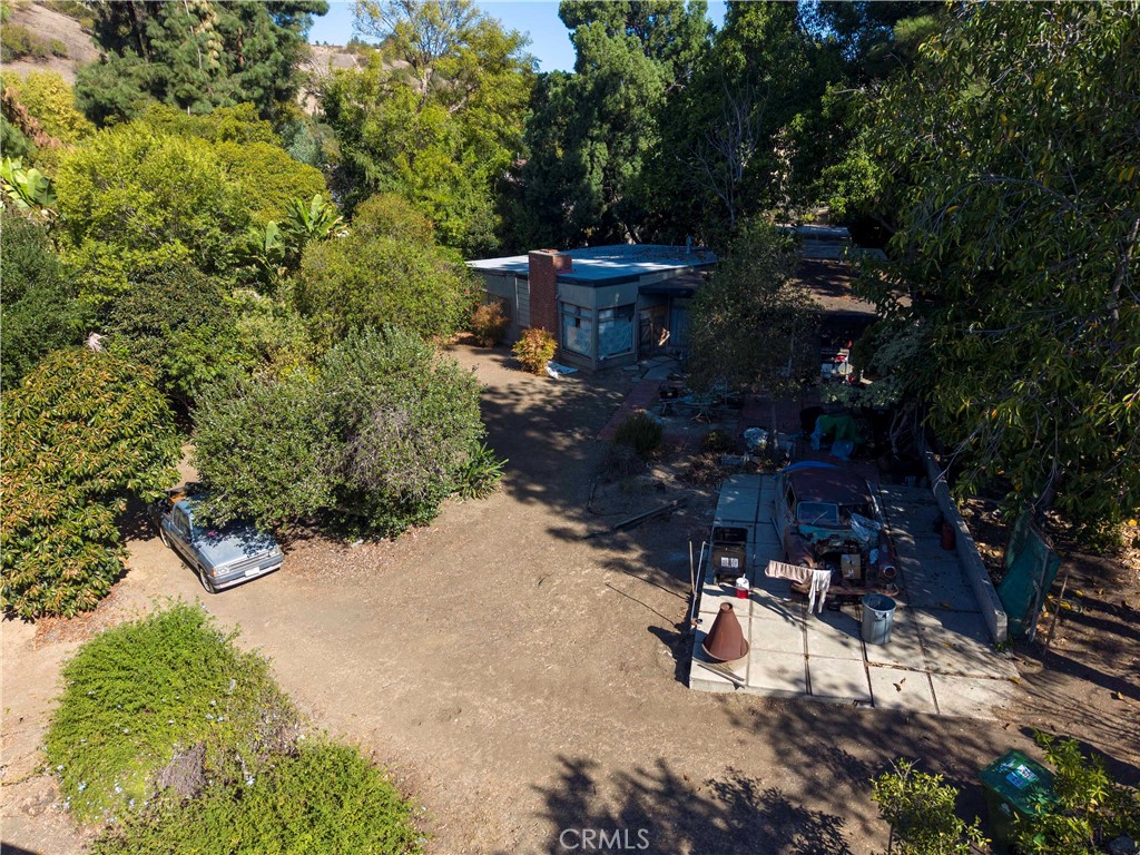 3927 Harriman — image 1