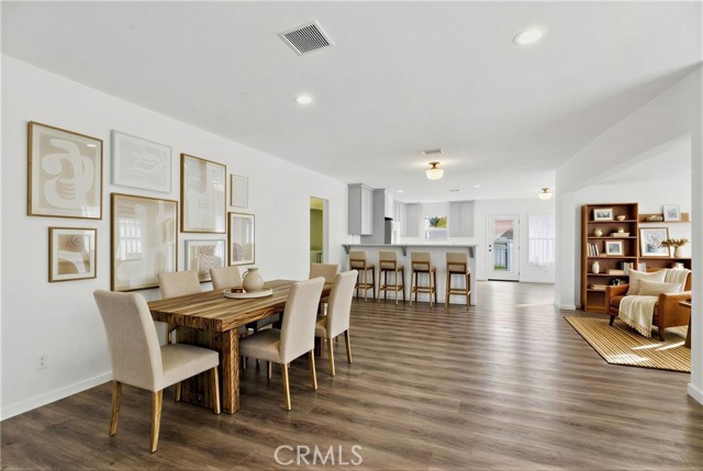 Detail Gallery Image 6 of 38 For 202 Mira Mar, Long Beach,  CA 90803 - 4 Beds | 4 Baths