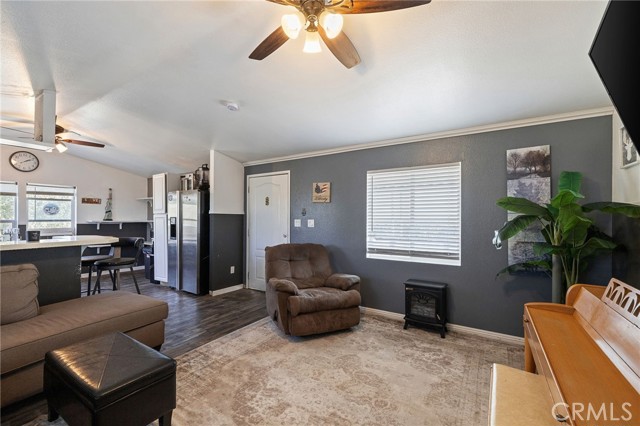 Detail Gallery Image 7 of 17 For 8319 Rd 28 #0,  Madera,  CA 93637 - 2 Beds | 1 Baths