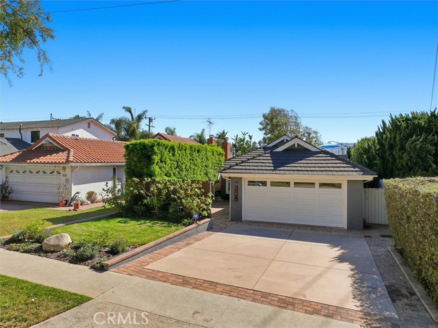 904 Knob Hill, Redondo Beach, California 90277, 4 Bedrooms Bedrooms, ,2 BathroomsBathrooms,Residential,For Sale,Knob Hill,SB25243936 904 Knob Hill, Redondo Beach, California 90277, 4 Bedrooms Bedrooms, ,2 BathroomsBathrooms,Residential,For Sale,Knob Hill,SB25243936
