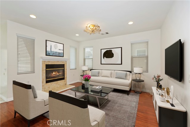 Detail Gallery Image 7 of 45 For 22509 Silver Dollar St, Corona,  CA 92883 - 3 Beds | 2/1 Baths