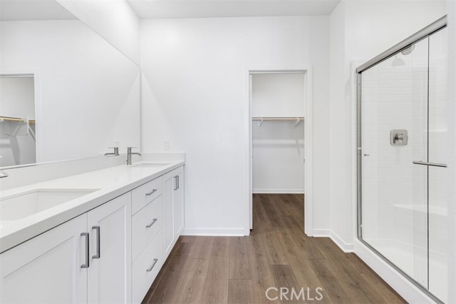 Detail Gallery Image 9 of 22 For 980 N Tangent Privado #305,  Ontario,  CA 91764 - 3 Beds | 2 Baths